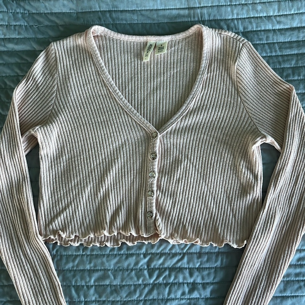 Long sleeve crop top, light pink, Tilly’s